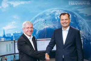 Robert Nitsch und Thomas Pilsl beim Handshake