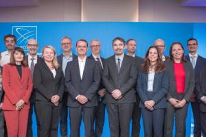 Gruppenfoto mit Michael Holzbauer in der Mitte (c) EUROCAE