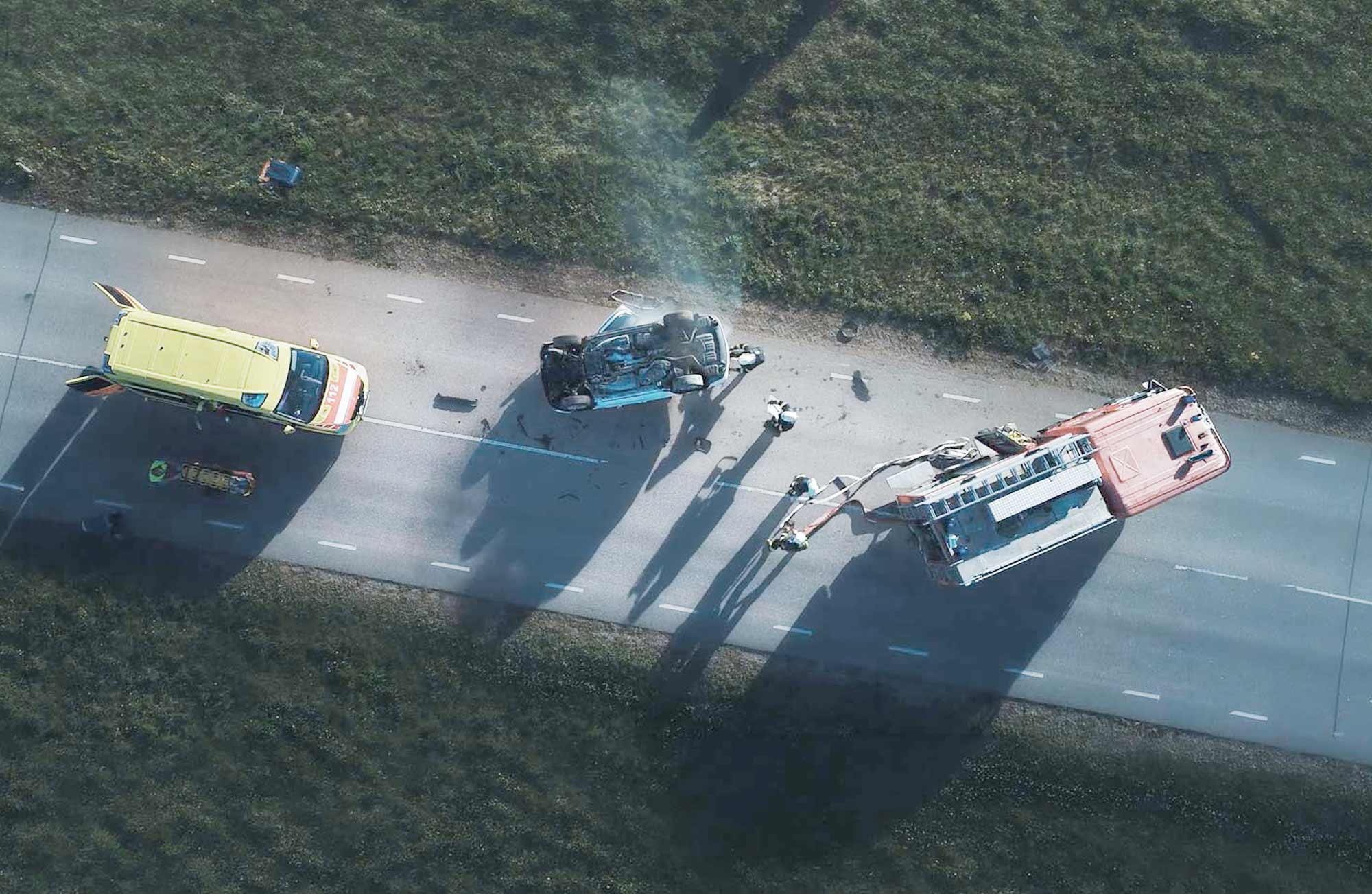 Drone as a first responder header picture, showing a setting of an accident on the streets
