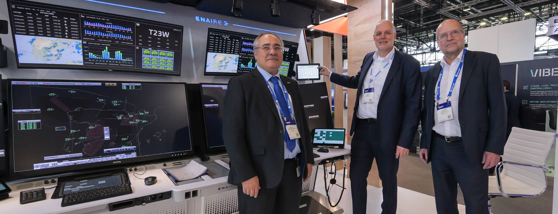 Jose Luis Rodriguez Castro, Director of Systems ENAIRE, Gerald Mohnl, Director ATM Communication Frequentis, Hermann Mattanovich, CTO Frequentis;