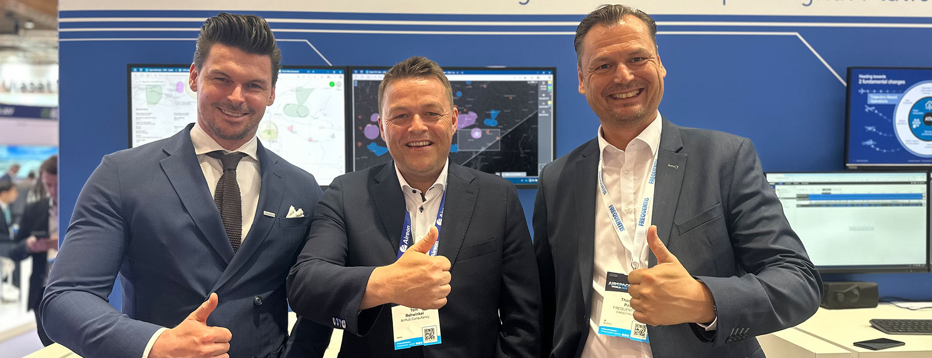 FREQUENTIS and AirHub sign strategic partnership to enhance UTM accessibility, picture showing the team
