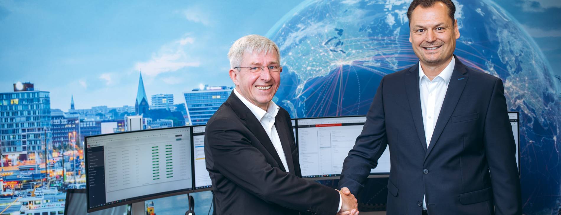 Robert Nitsch und Thomas Pilsl beim Handshake