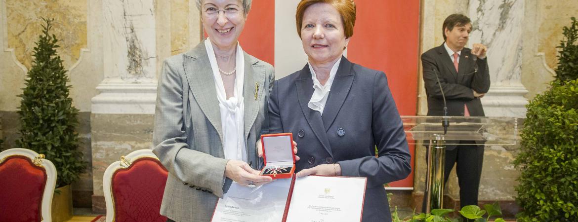 Elisabeth Udolf-Strobl, Sylvia Bardach